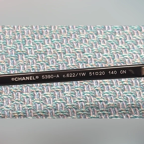 CHANEL Elegant and Interchangeable Sunglasses Trio - Picture 11 of 12